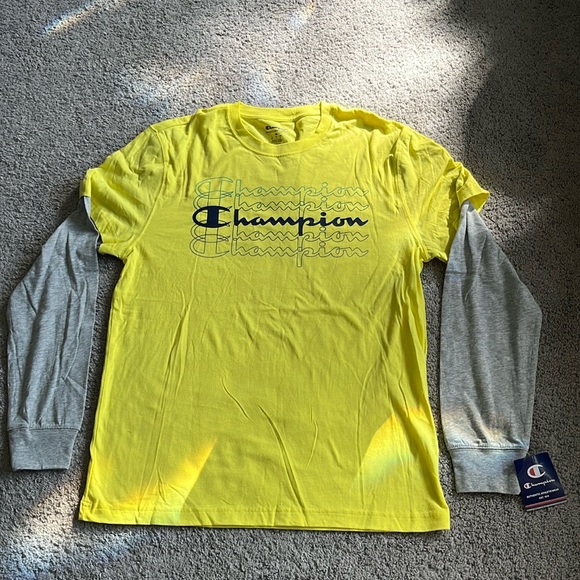 Champion Other - Men’s champion long sleeve graphic tees